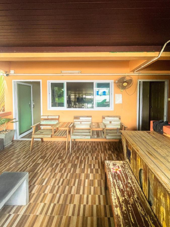 Phangan Barsay Hostel Thongsala Exterior photo