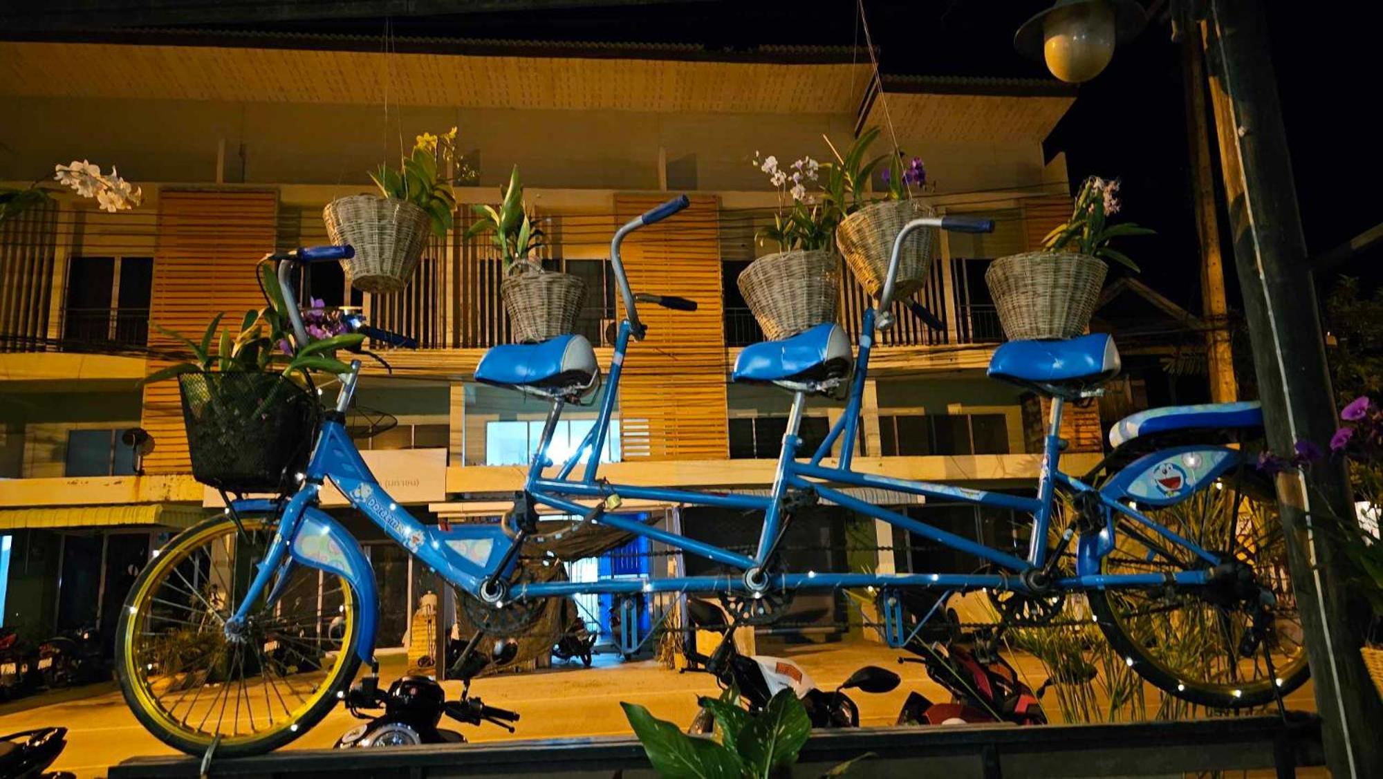 Phangan Barsay Hostel Thongsala Exterior photo